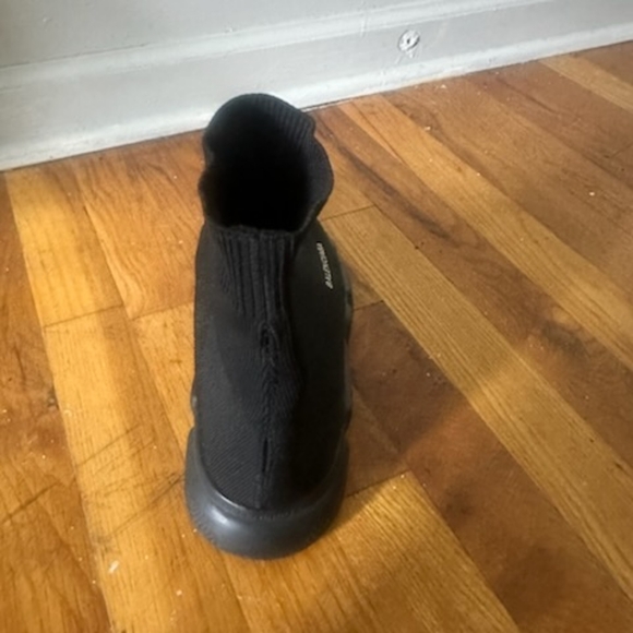 Balenciaga Sock Sneakers - Picture 5 of 5